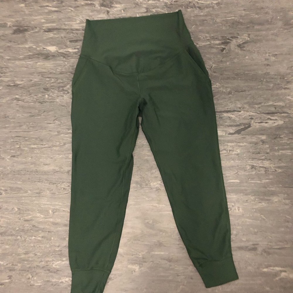 Old Navy Maternity High-Waisted PowerSoft 7/8-Length Jogger Pants